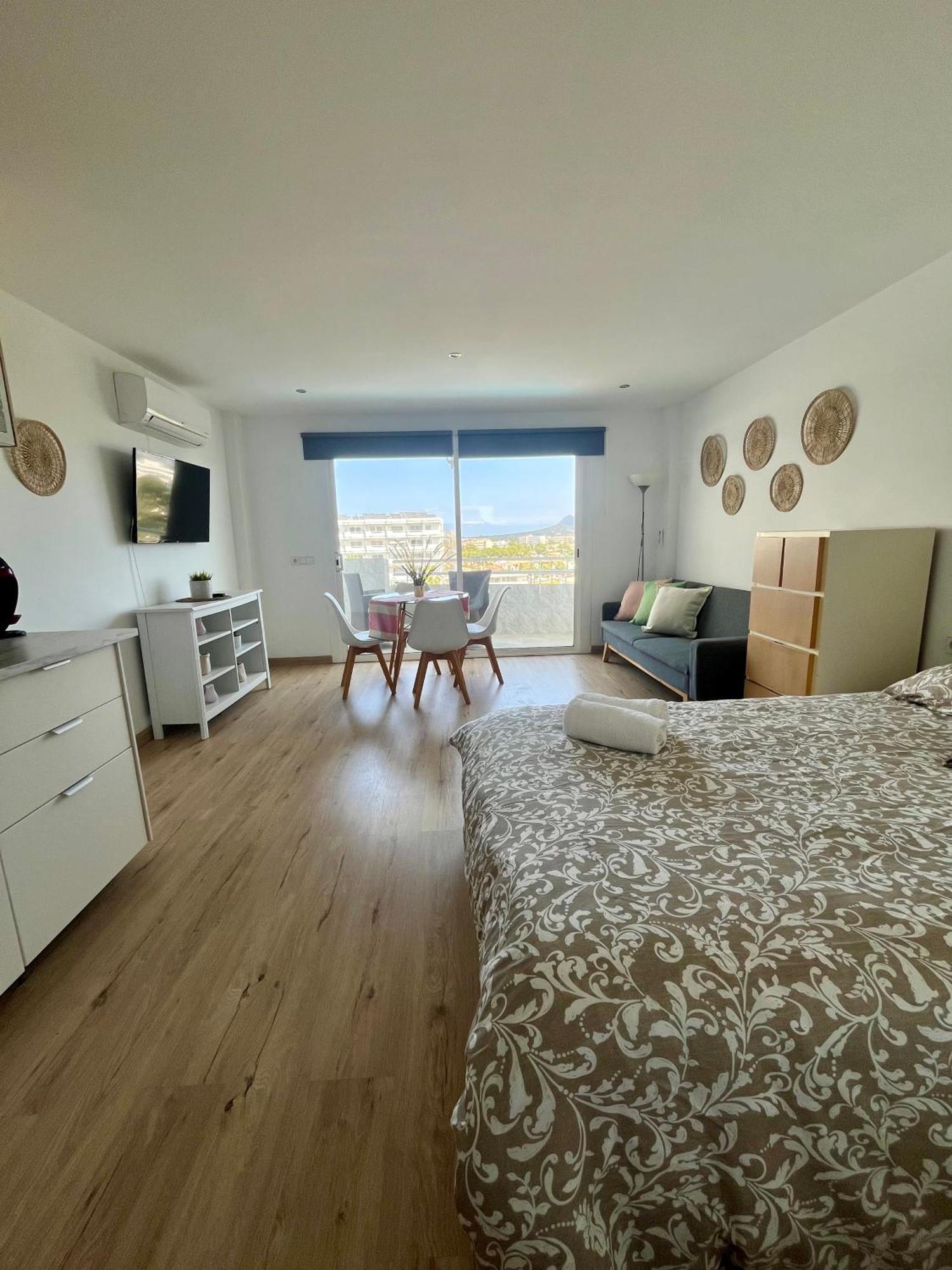 Summer In Alcudia With Pool-A/C-Wifi-Netflix... Puerto de Alcúdia Exterior foto