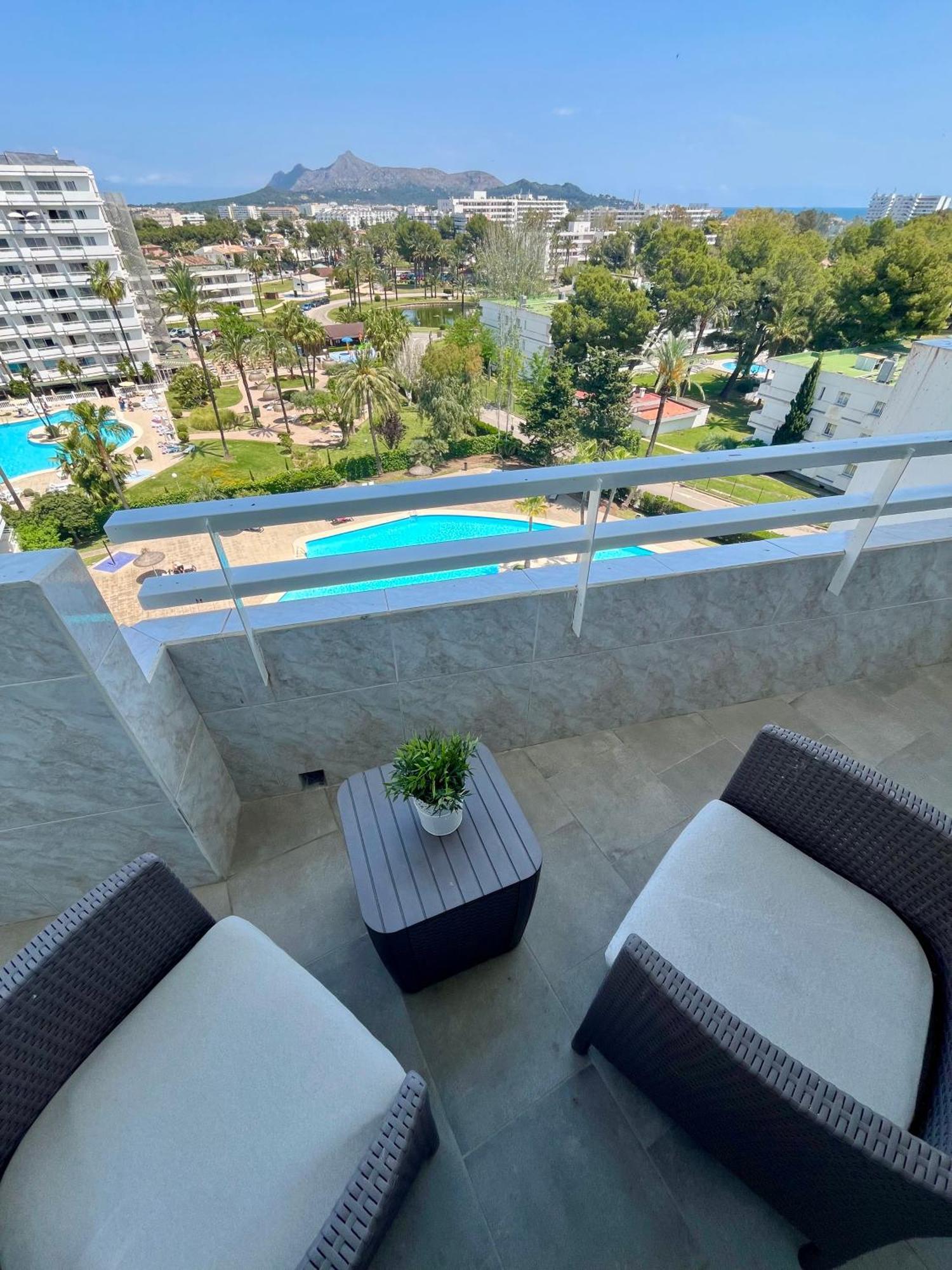 Summer In Alcudia With Pool-A/C-Wifi-Netflix... Puerto de Alcúdia Exterior foto